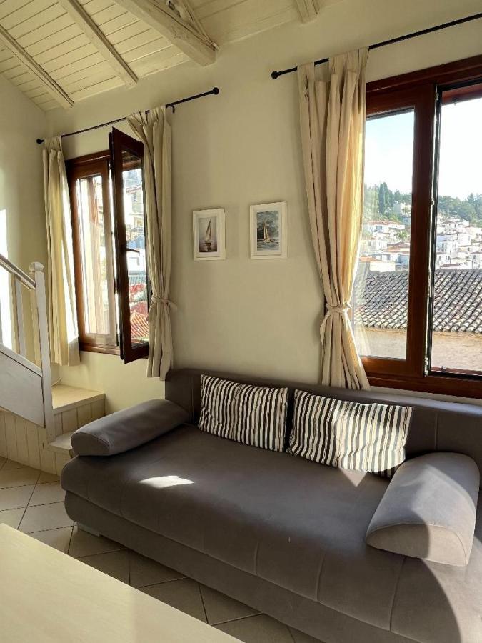 Holiday home Poros Endless View