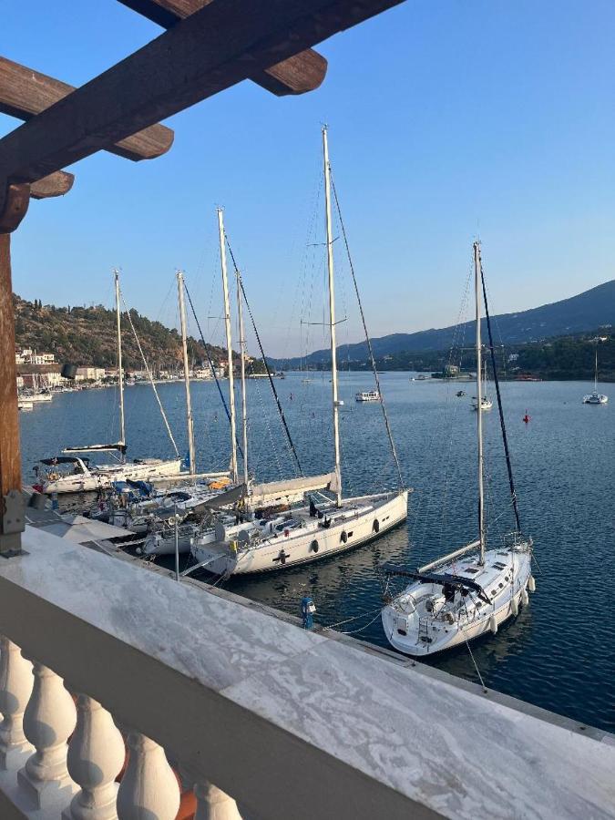 Poros Endless View *