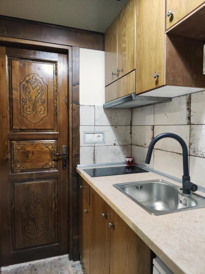 Theodorou Guest house 3*