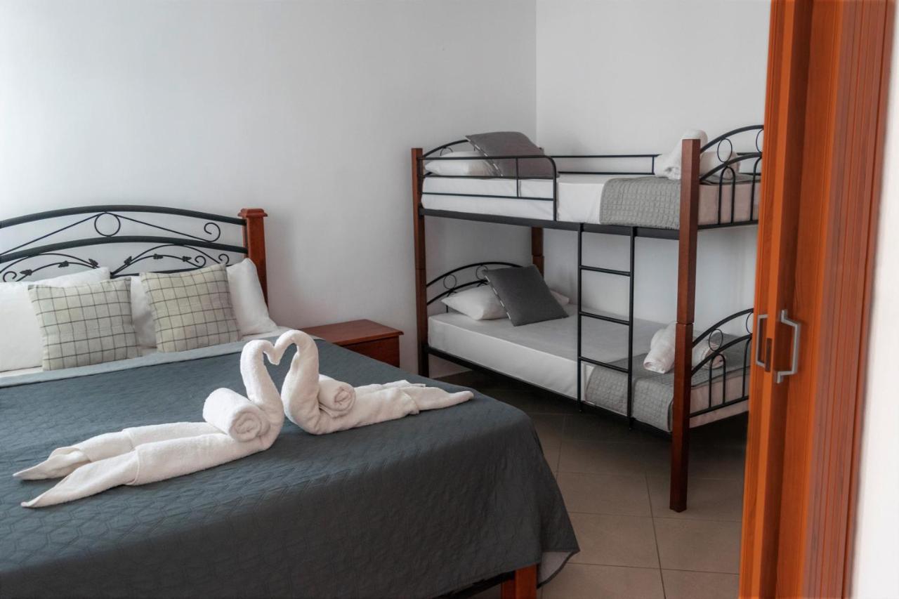 Apartment Kapahi Seaview Potos