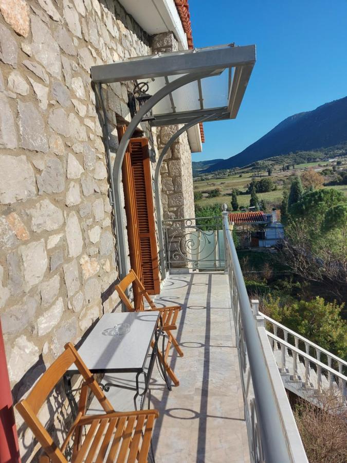 Xenios Petritis Homestay