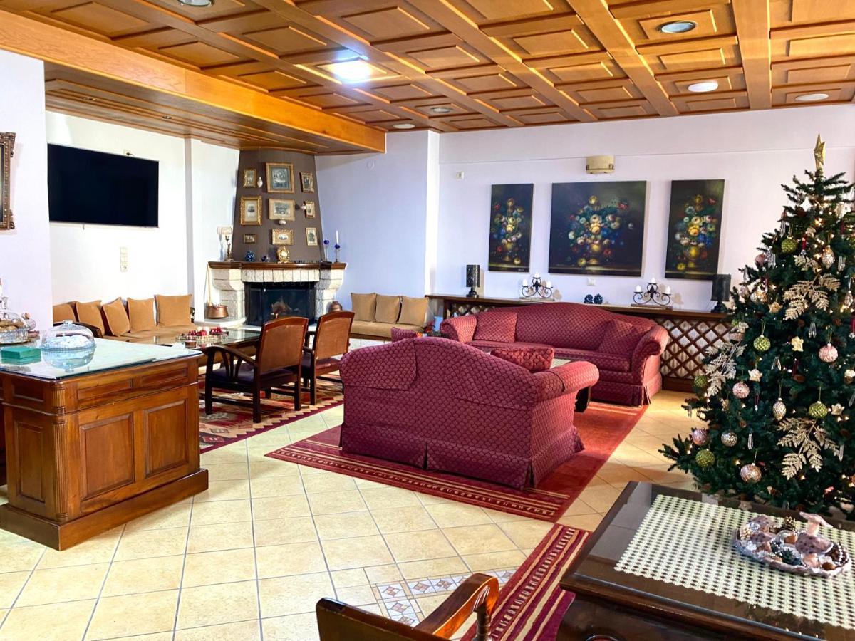 Aparthotel Marianna's Karpenisi