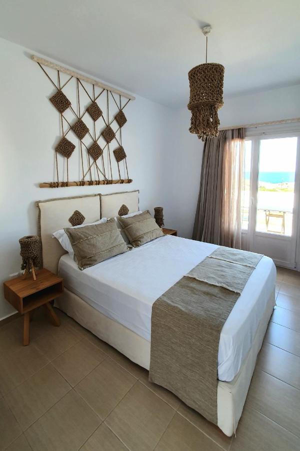 Sarakiniko Guest house 2*