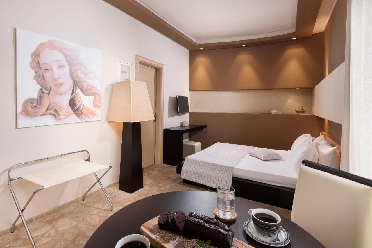 Afrodite Suites * Potos