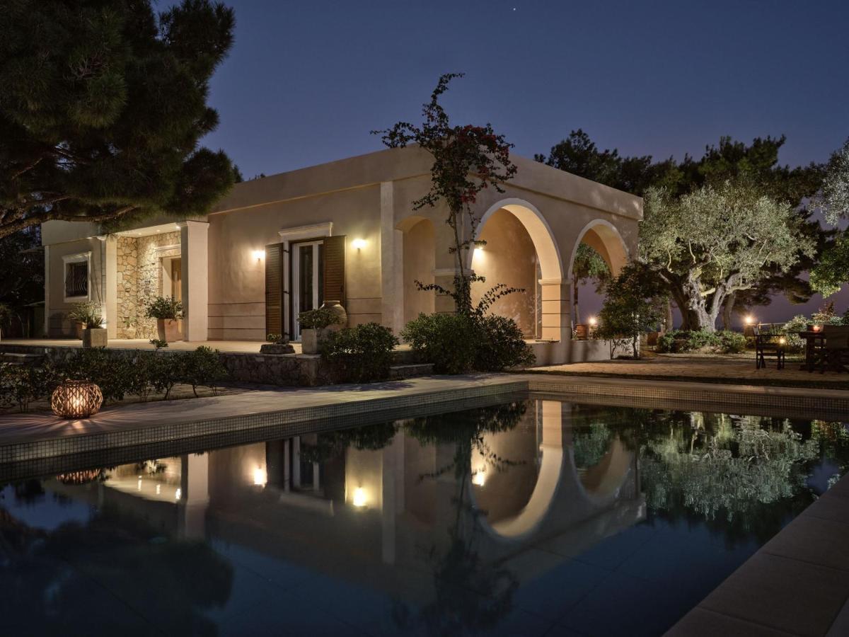 Anatoli - Tranquil Escape With Scenic Views, By Zantewize Holiday home *