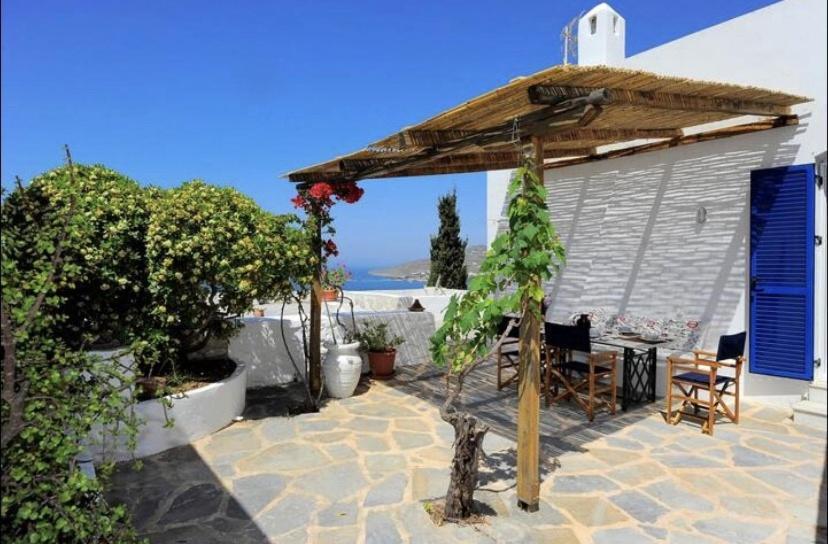 Spectacular View Family House Villa