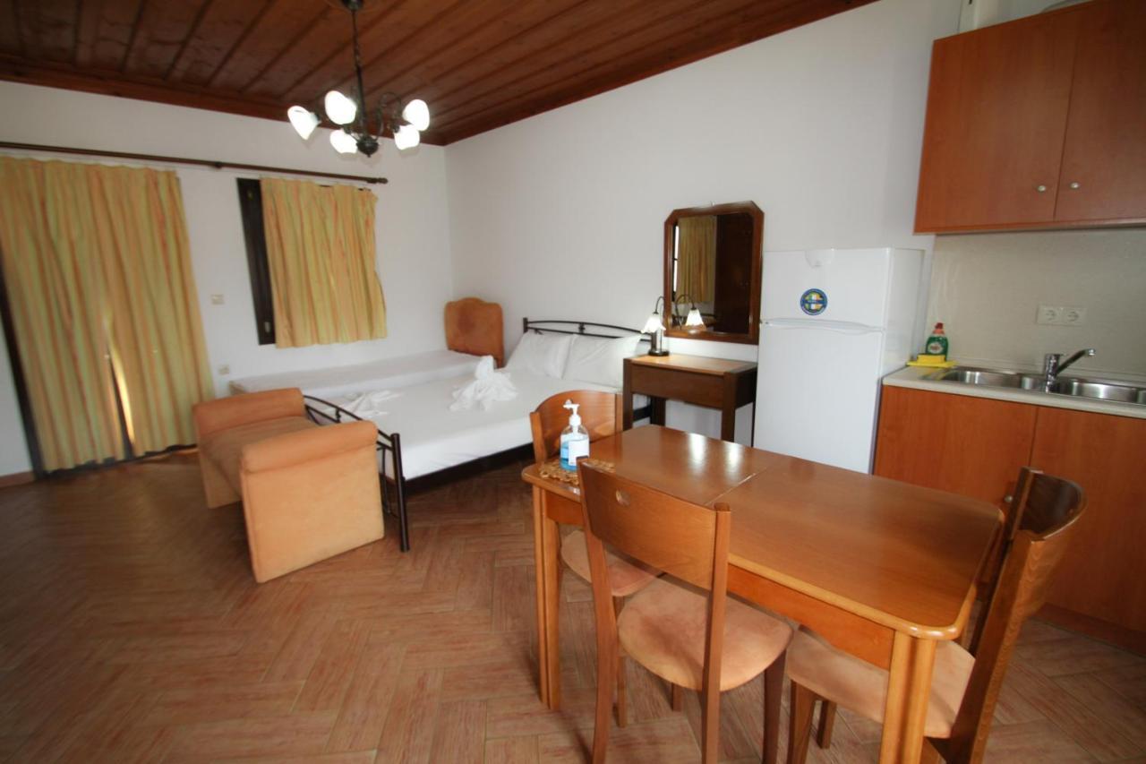 Mandraki Paradise Apartment *