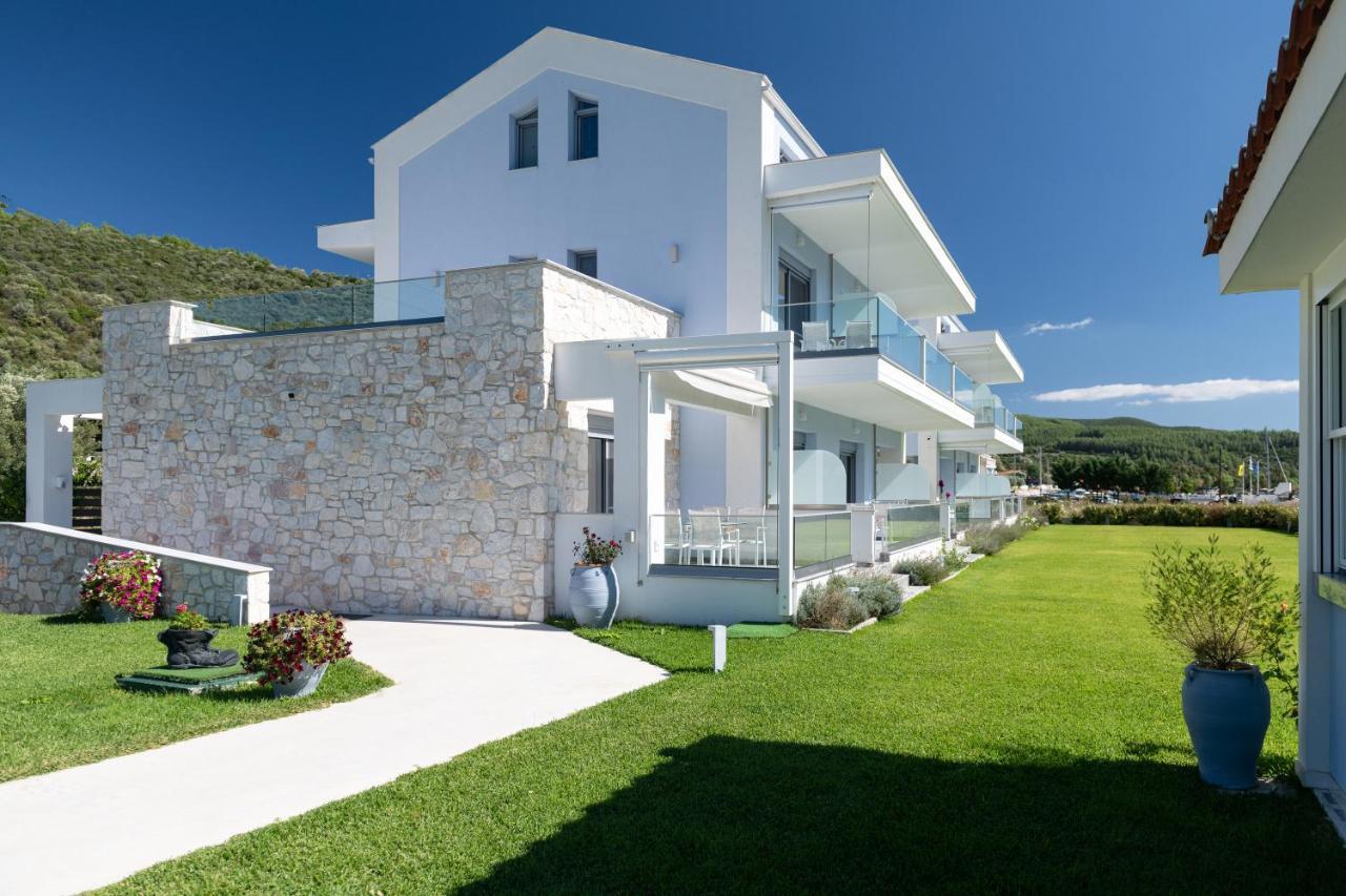 Notia Luxury Living *