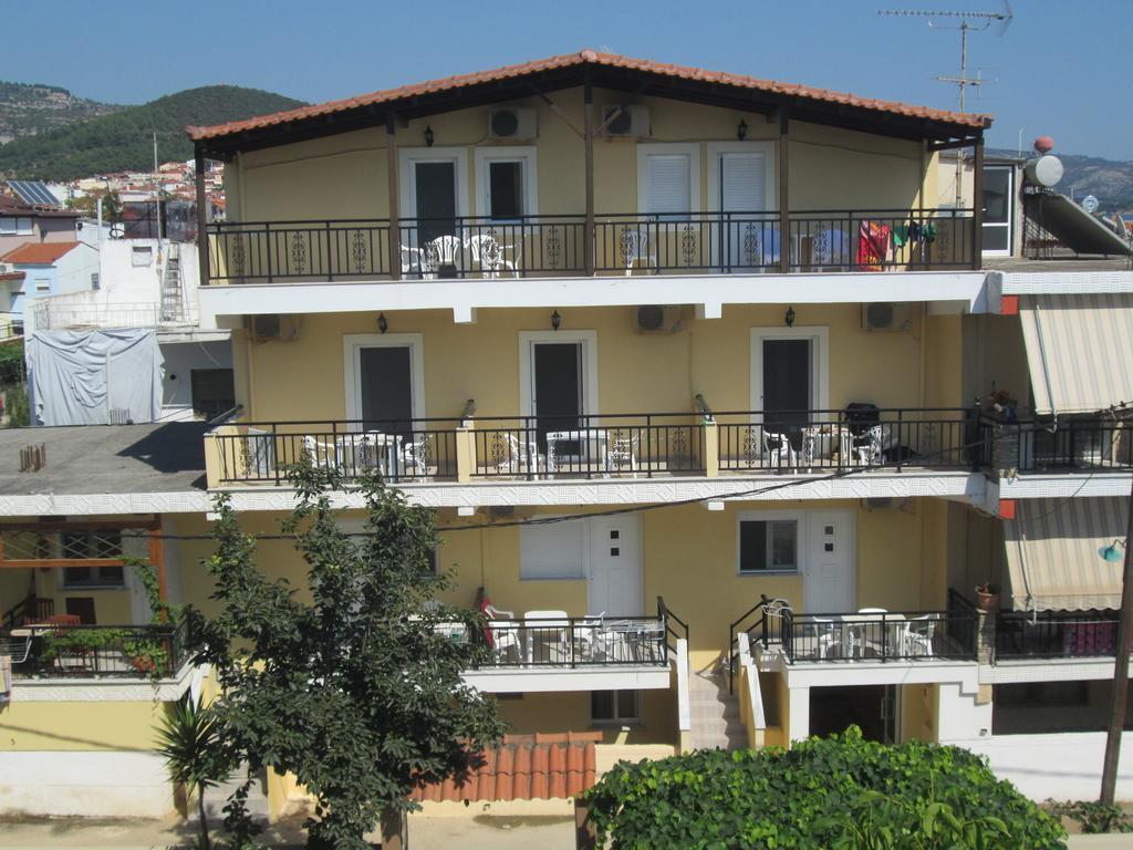 Konstantinos 2 Aparthotel