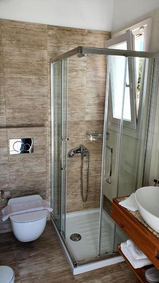 Sarakiniko Guest house