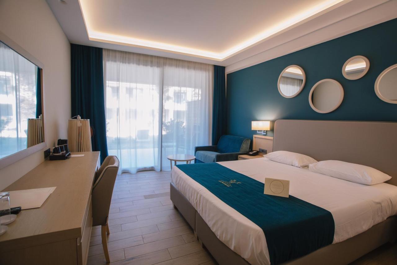 Hotel Almyros 5*