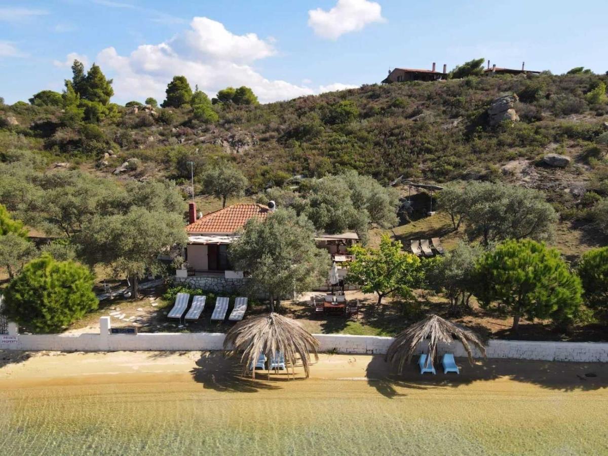 Country house House Onar Diaporos