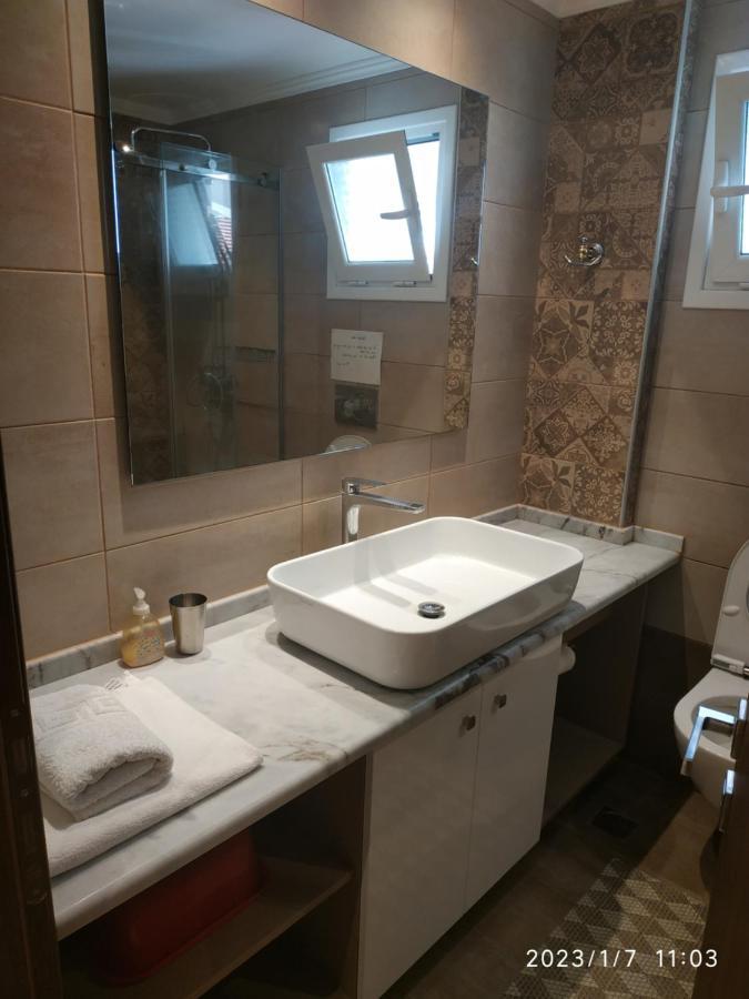 Apartment Gerekos And