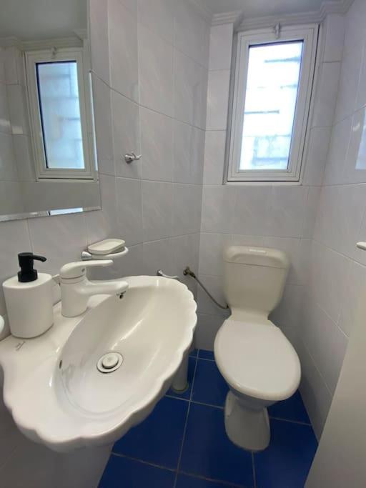2-bedroom In Athina Apartment