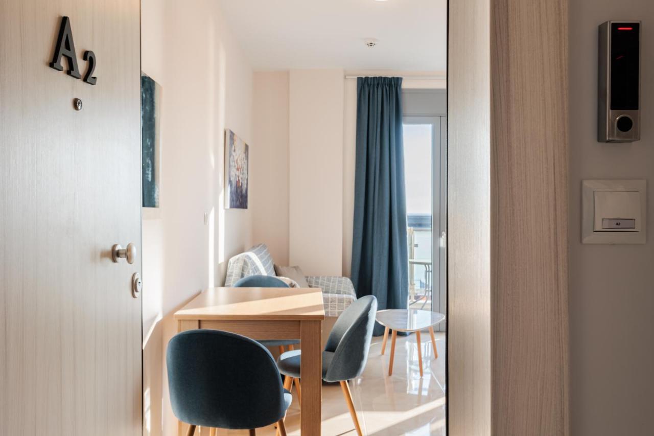 Apartment Georgia Seaview α2 *