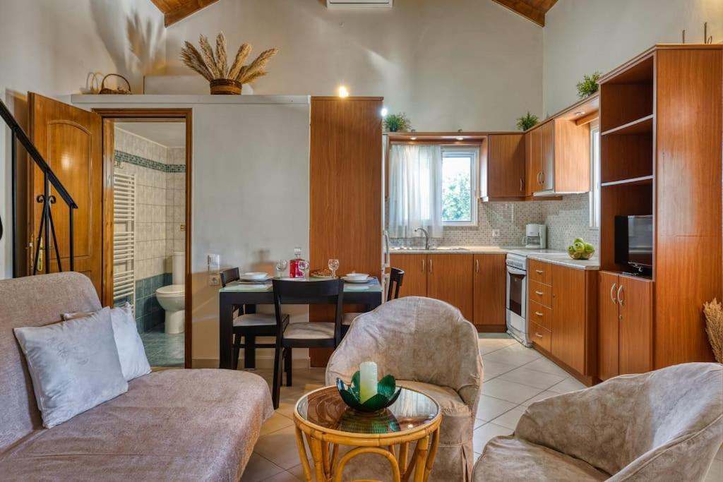 Holiday home Alice Happy Place 1 , Only 5 Minutes From The Shipwreck!!! *
