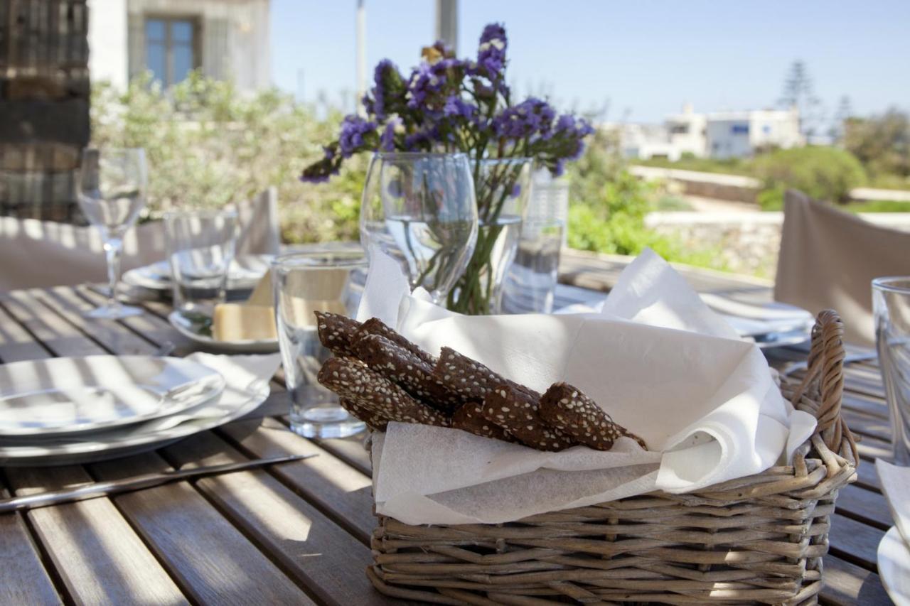 Villa Kallisti Myrtia - Idyllic - Views, Garden, Nr Naousa (Paros)