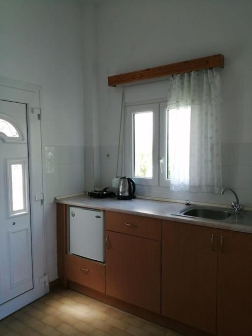 Rodon In Spilia Leros * Panteli