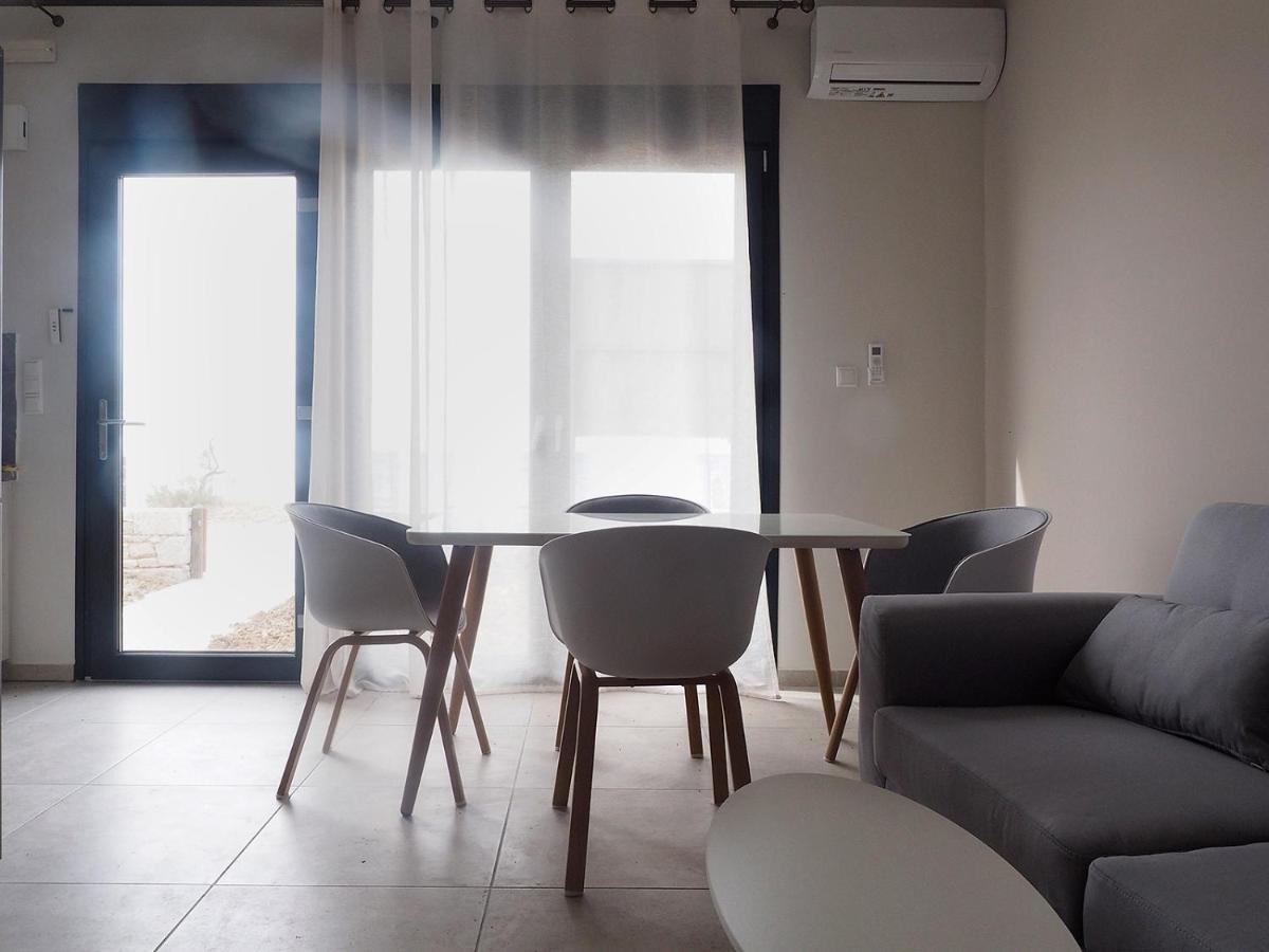 Apartment Melissinos Beachfront Komi (Chios)