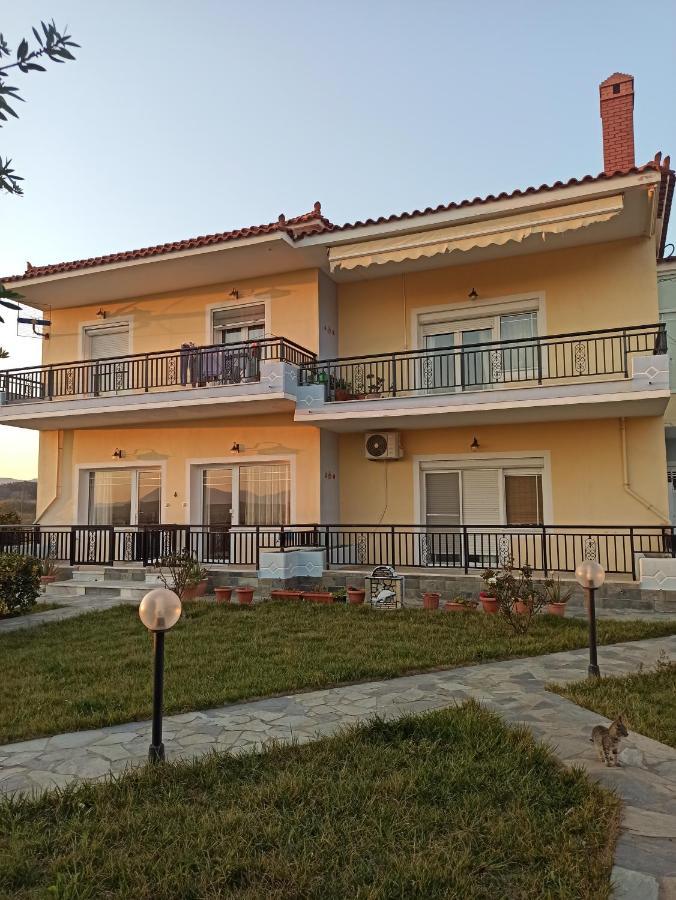 Irini's * Nea Koutali
