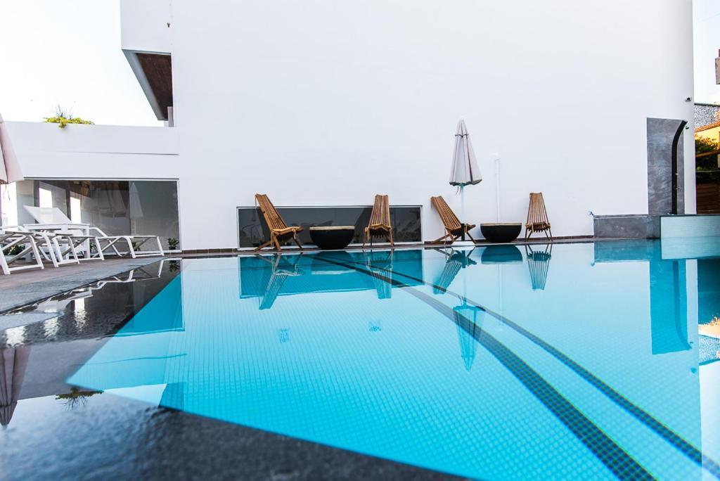 Kahlua Sea View Aparthotel 4*