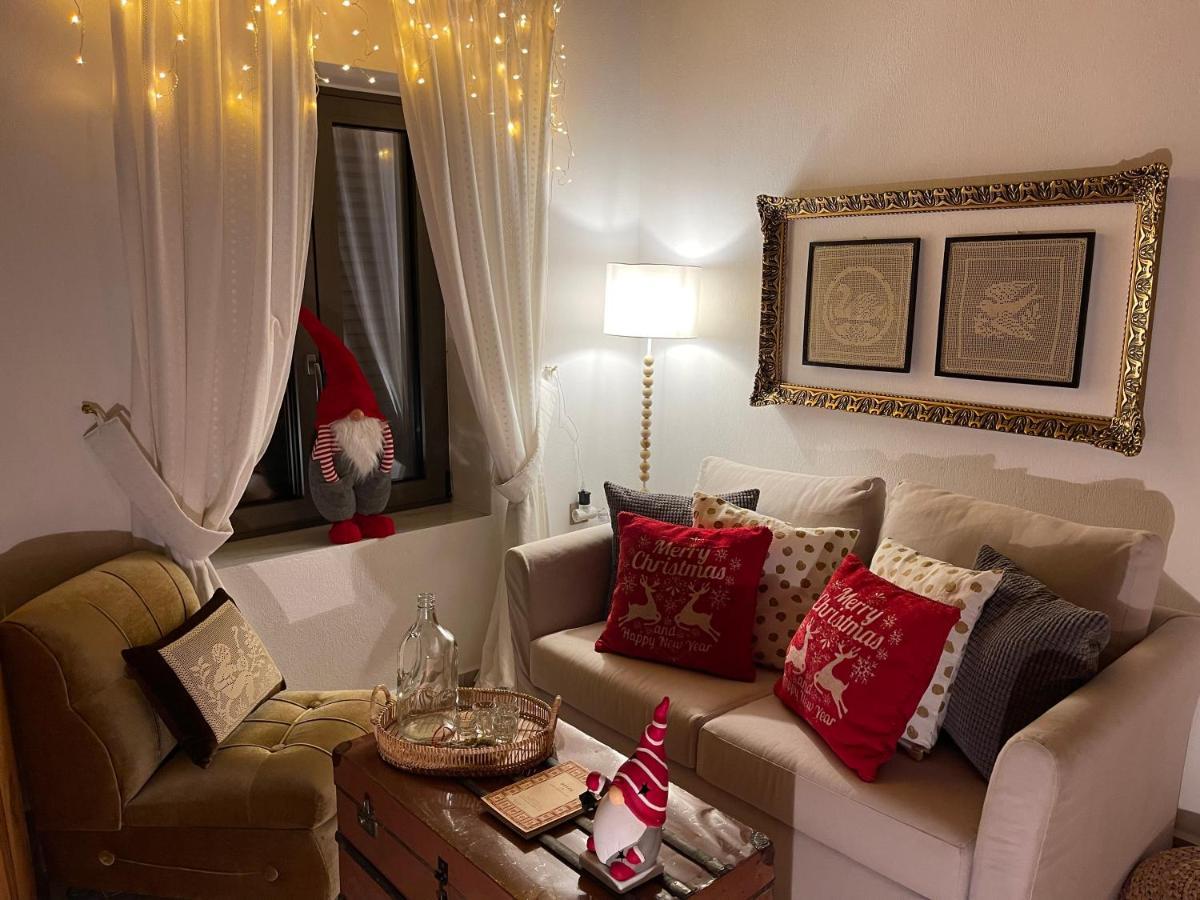 Casa Delicosta- 2 Flat With Garden, 15 Min From *