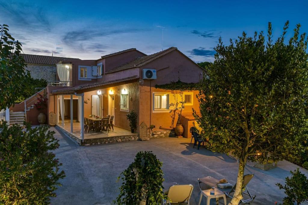 Holiday home Alice Happy Place 1 , Only 5 Minutes From The Shipwreck!!! *