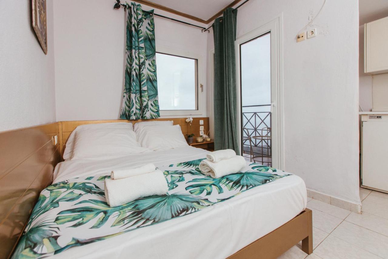 Aparthotel Christina - Happy Days