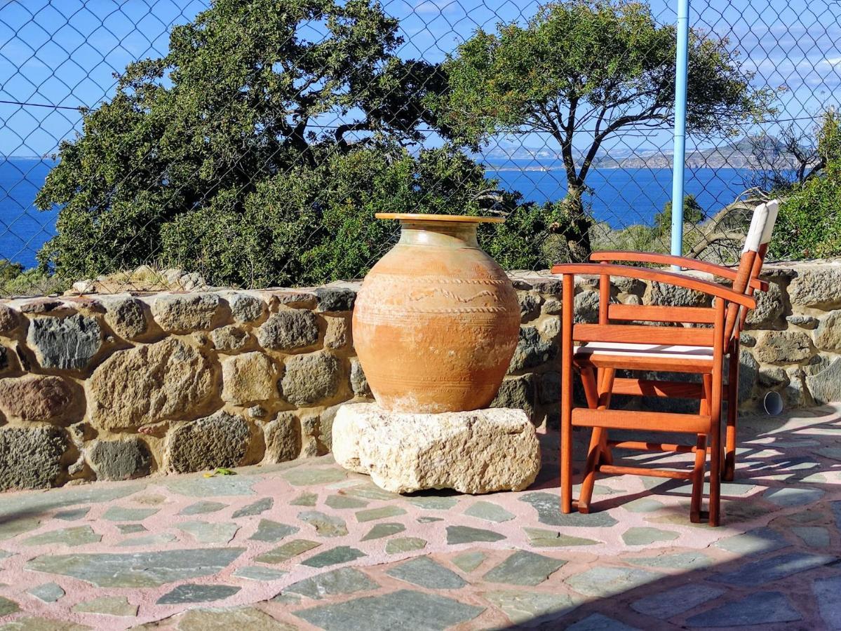 «astrofeggia» A Private Stone House Nature-seaview * Mandraki (Nisyros)