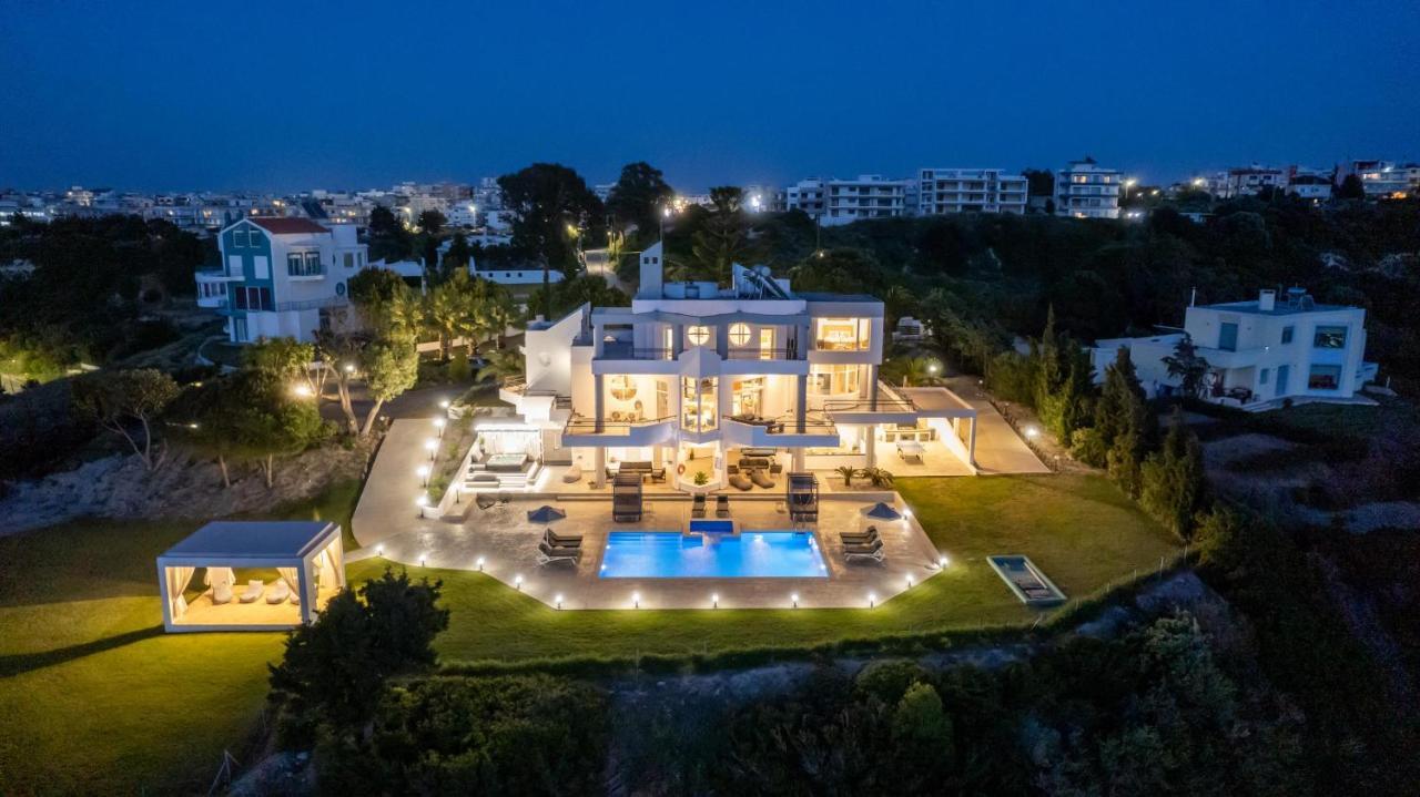 Monte Smith Luxury Villa *