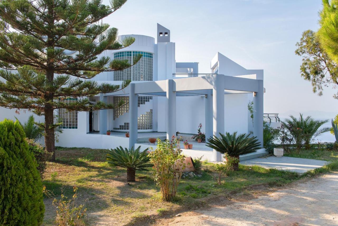 Villa Monte Smith Luxury