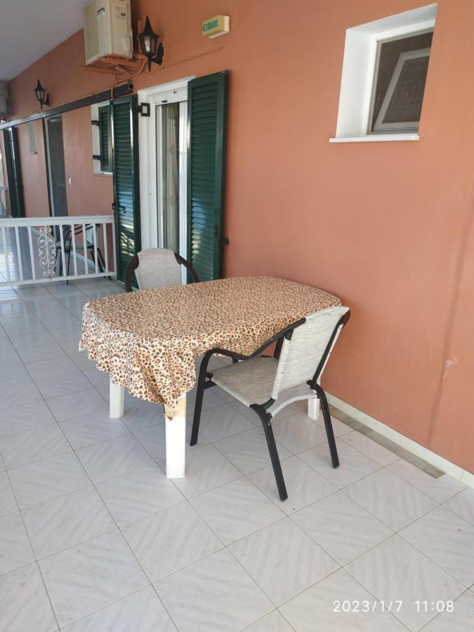 Apartment Gerekos And