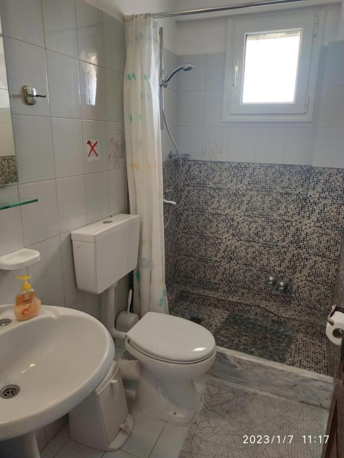 Apartment Gerekos And *