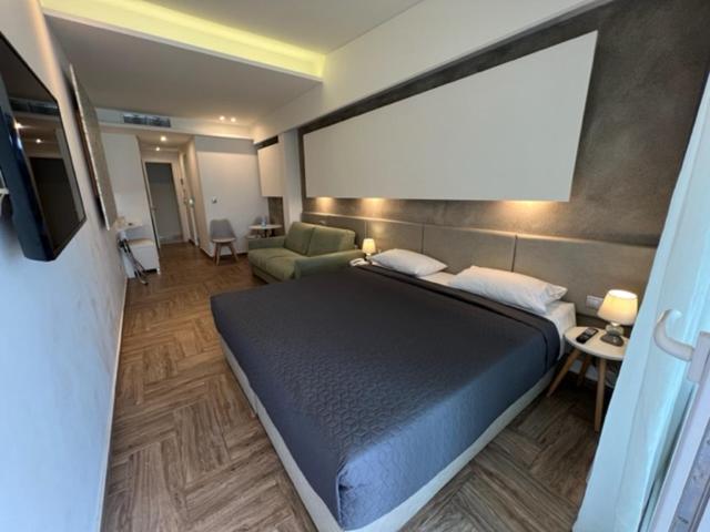 Porto Palio Hotel Palaiontsiflikion
