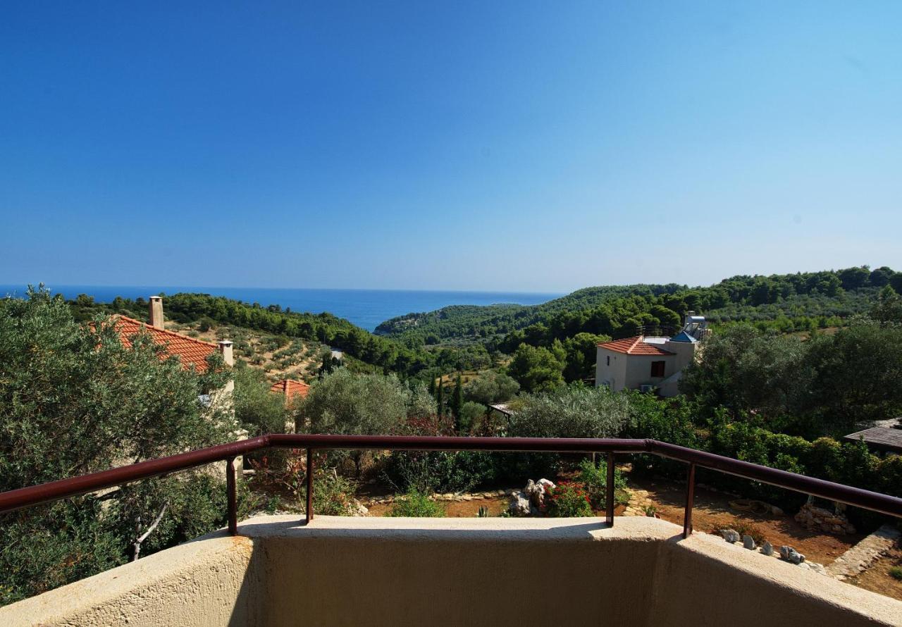 Villa Alonissos Poikilma - Luxury In Alonissos In Nature With Private Pools Alonnisos Town