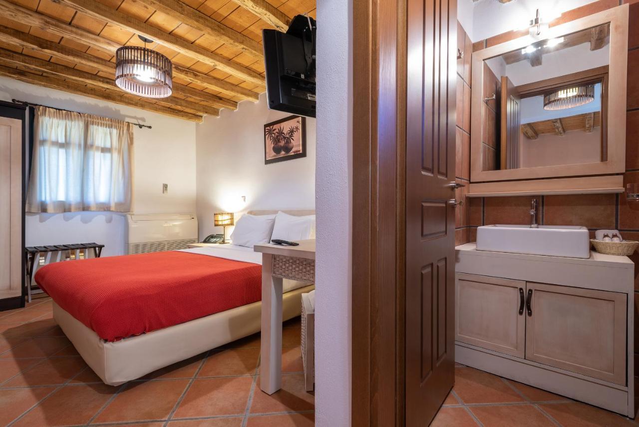 The Residences Varos