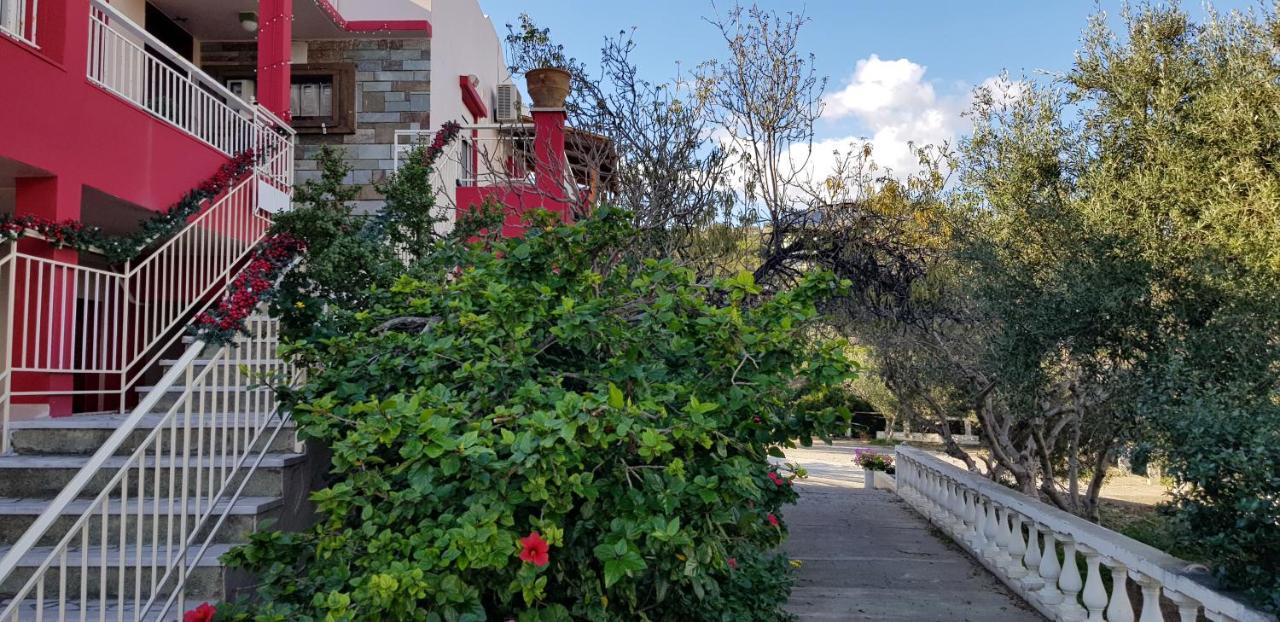 Allas, Guest Art Apartment Agios Nikolaos (Crete)
