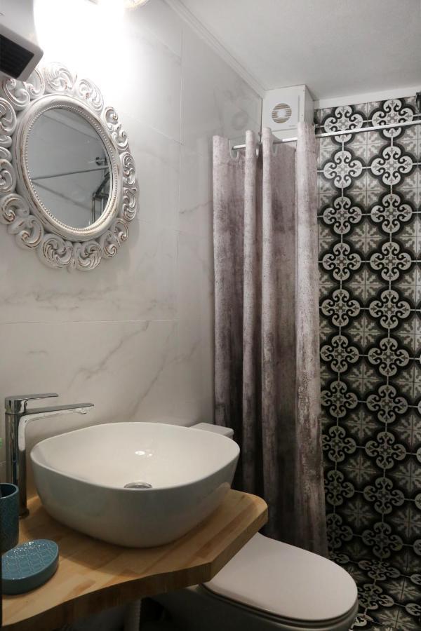 Kadmilos Apartment *