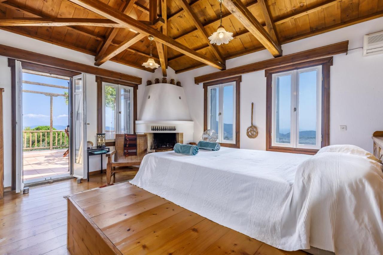 Plum Ridge House * Skopelos Town