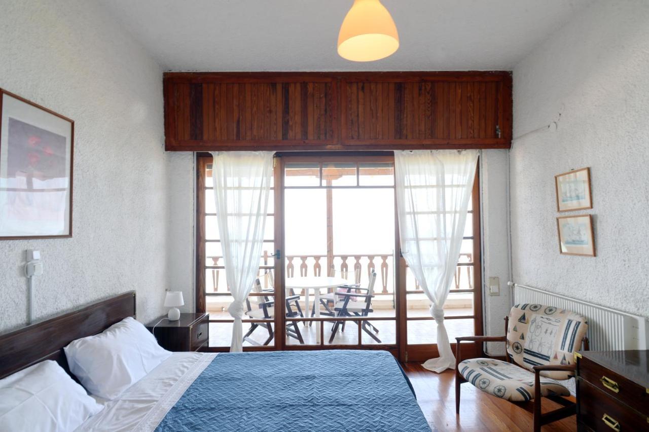 Antorina Grande Beachfront House With Private Pool Holiday home