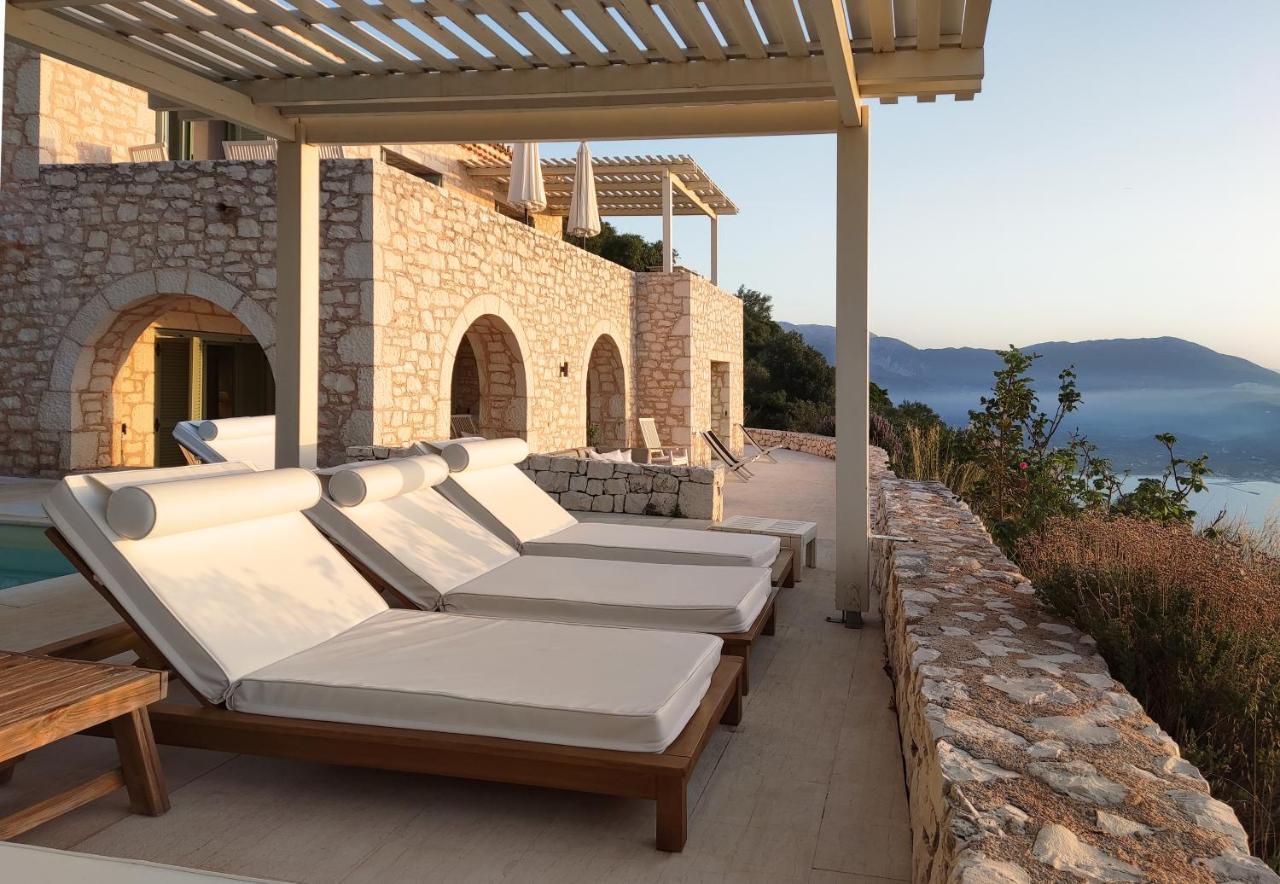 Urania Luxury * Vasiliki (Lefkada)