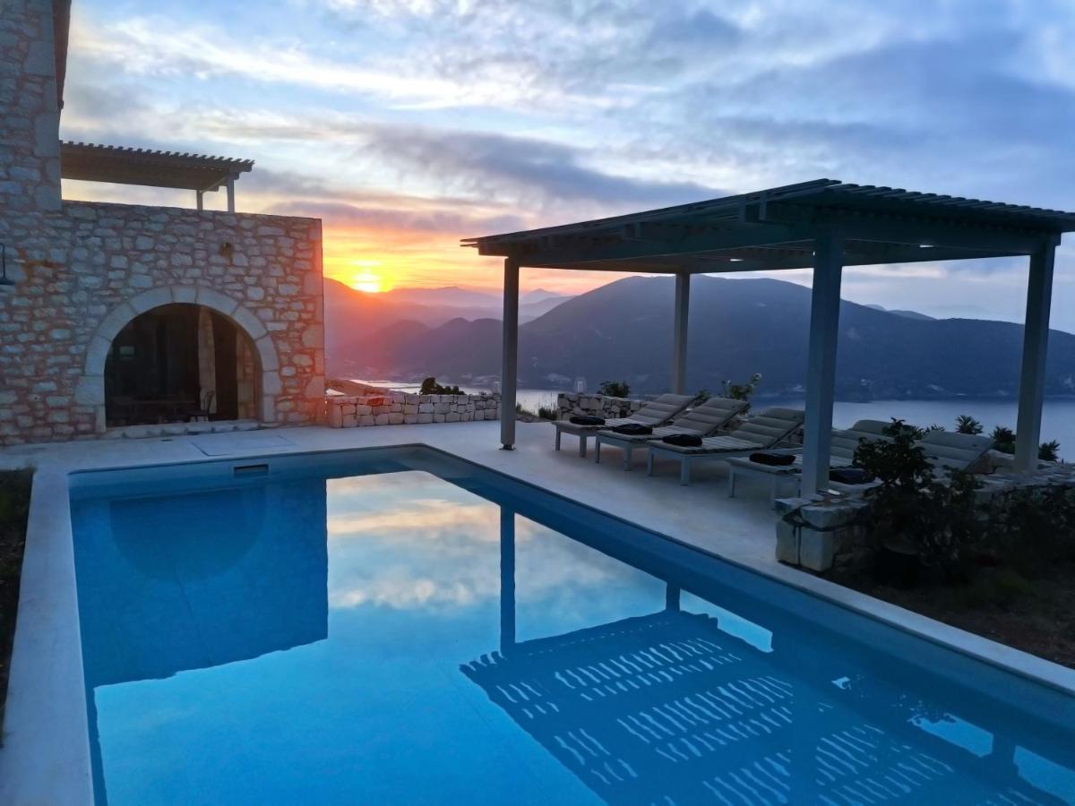 Villa Urania Luxury Vasiliki (Lefkada)