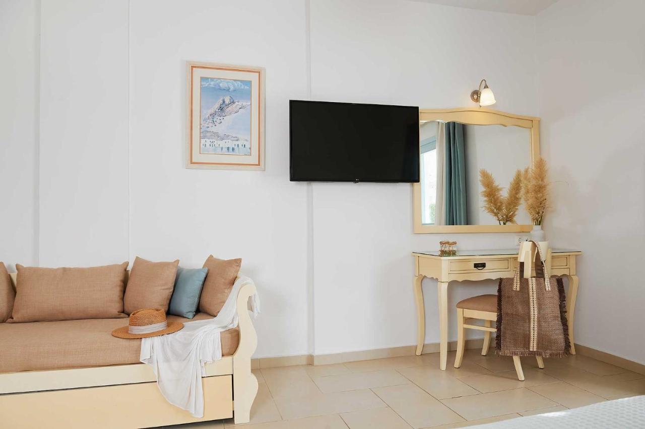 Hotel Perigiali