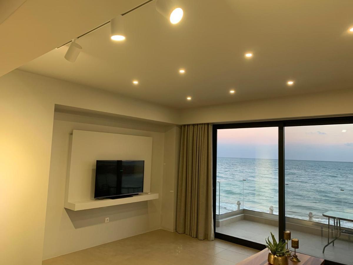 Urban Luxury Sea View Since 2009 Apartment
