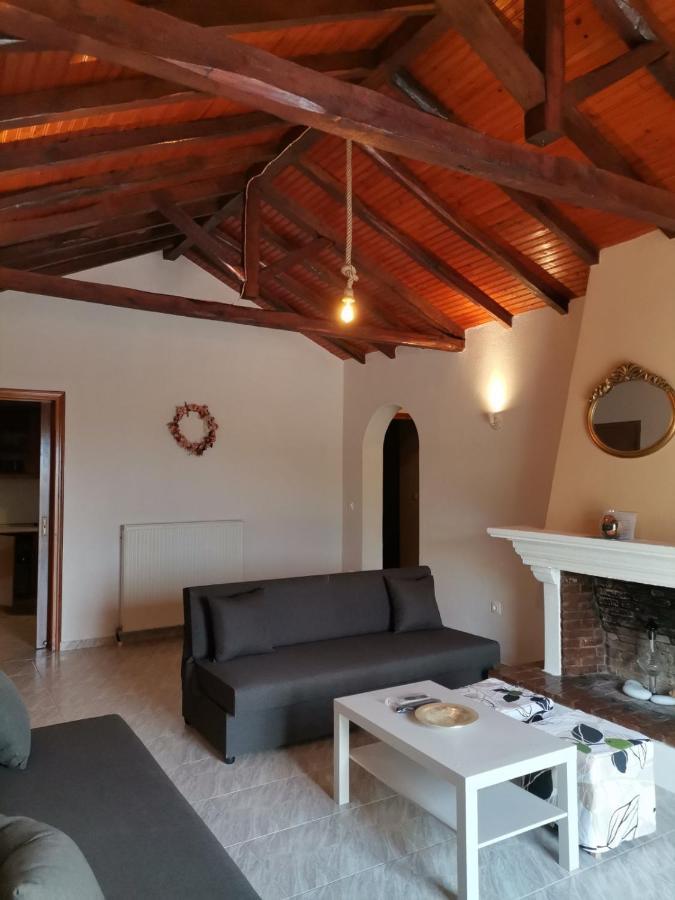 Takis Aparthotel 3*