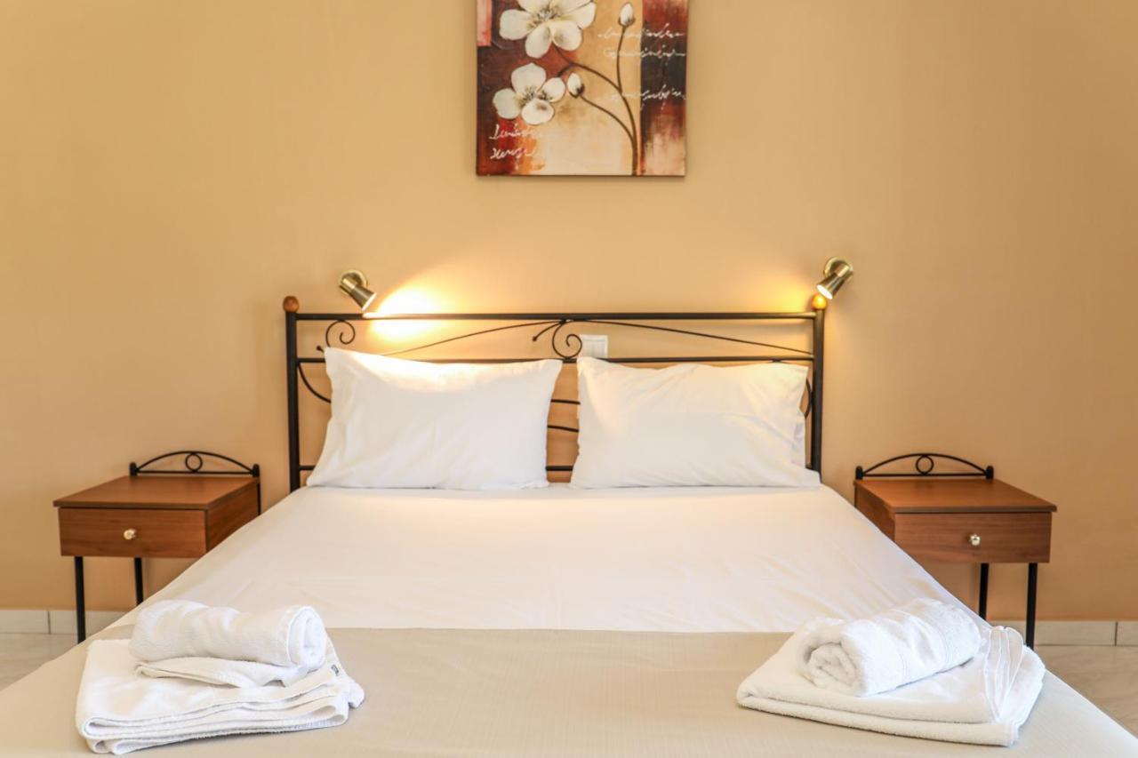Aparthotel Takis