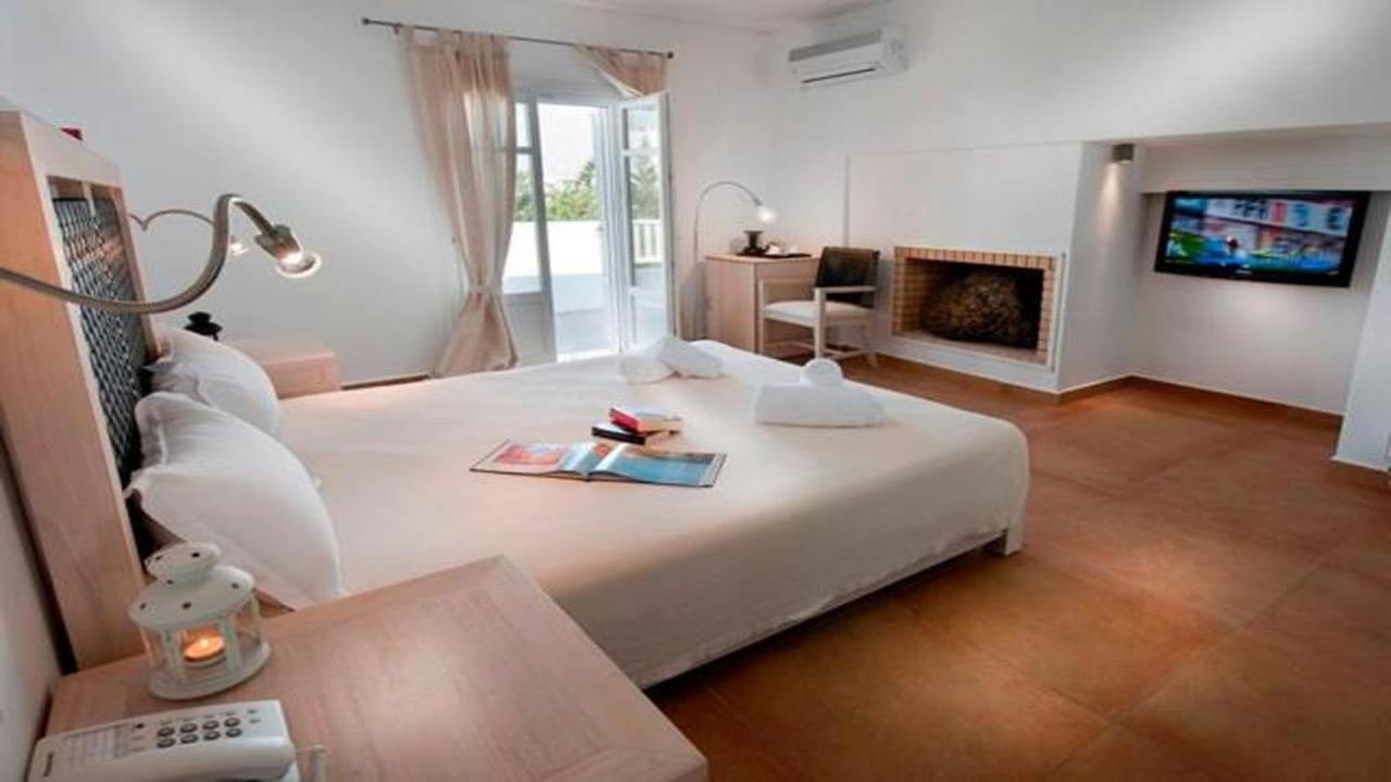 Nefeli Hotel 4*