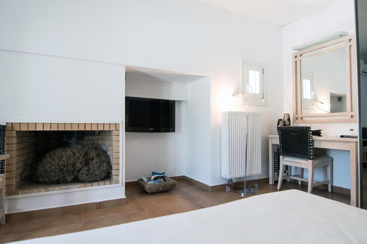 Nefeli 4* Skyros