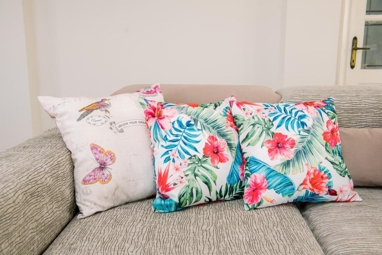 Apartment Sweet
