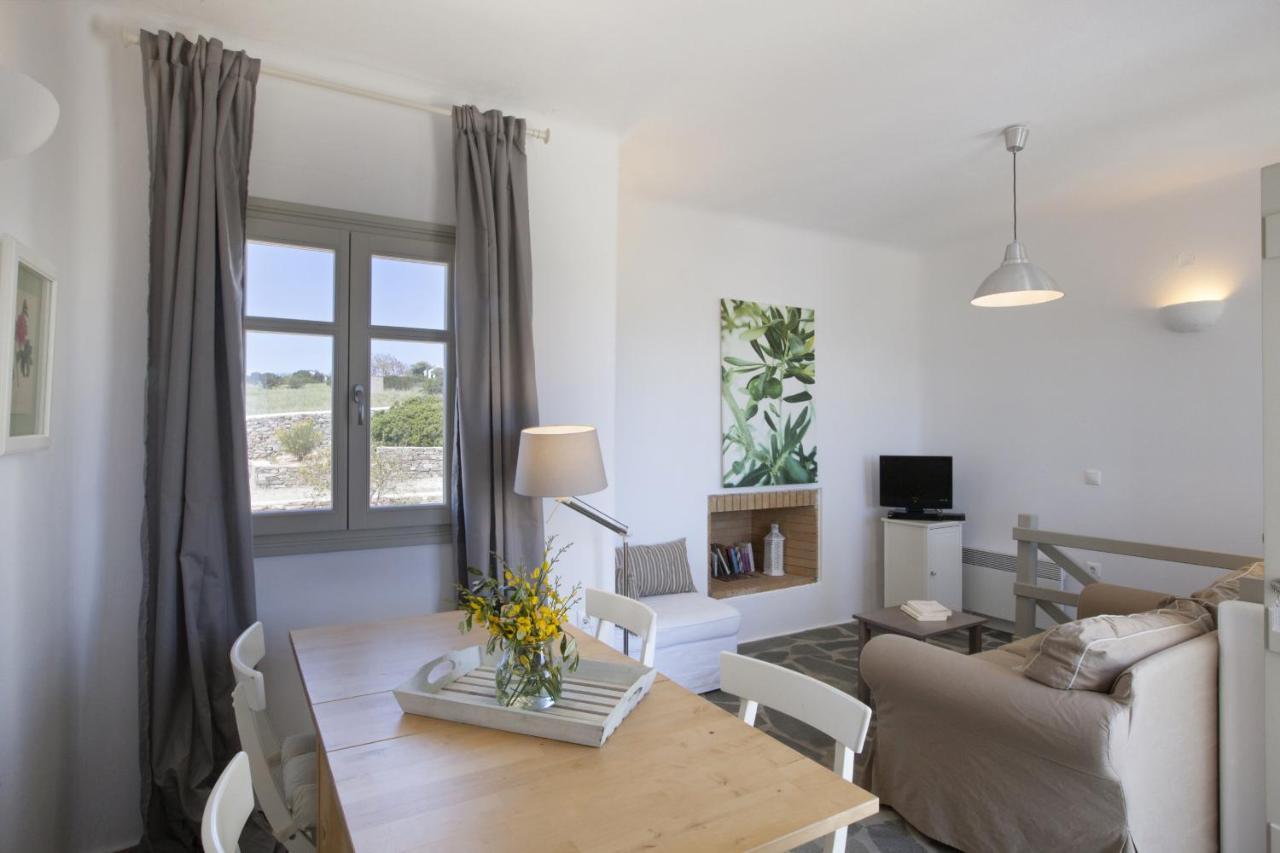 Kallisti Elia - Serene - Views, Nr Family * Naousa (Paros)